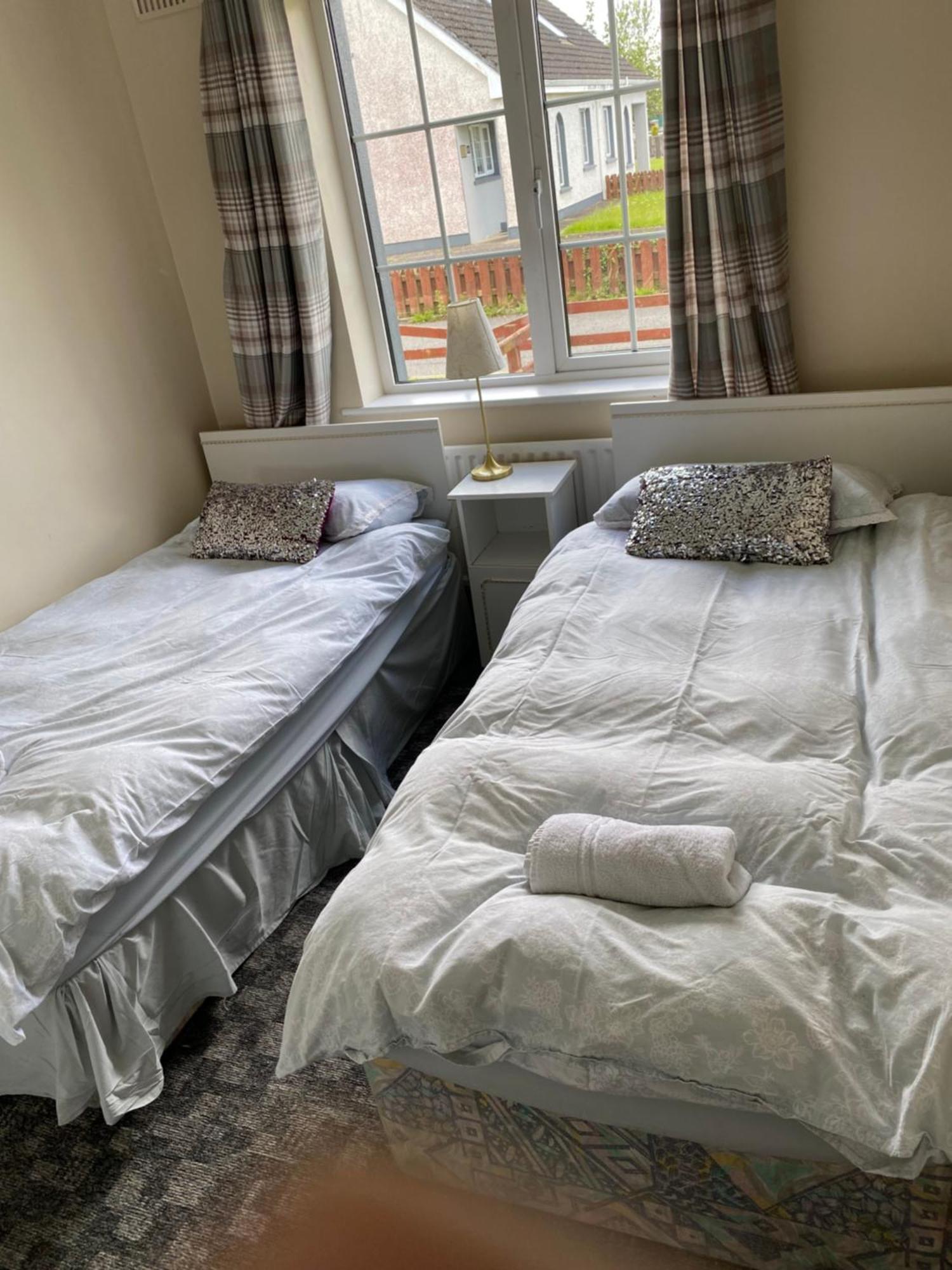 Blacklion Holiday Homes Экстерьер фото